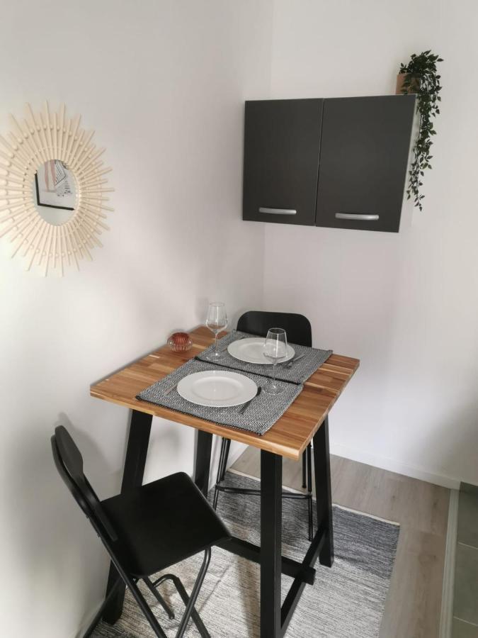 Апартаменти Studio Cosy Et Renove A 2 Pas Gare Reims Centre - Rue Екстер'єр фото